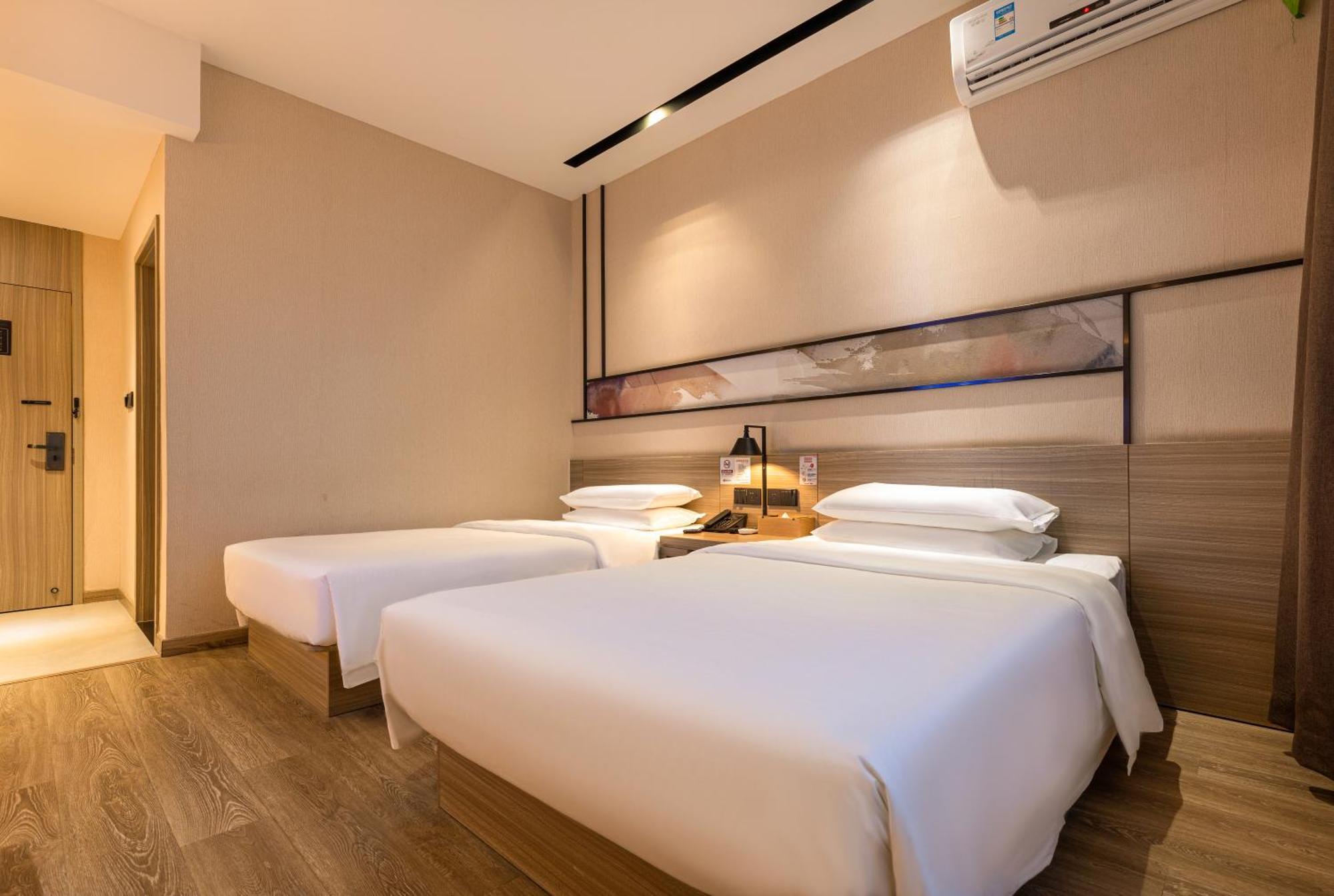 Rest Yizhi North Bund Ningguo Road Subway Station Hotel Shanghai